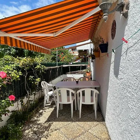 El Cortijo Pb 7 *