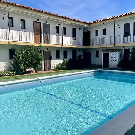 El Cortijo Pb 7 *