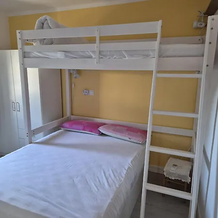 El Cortijo Pb 7 *